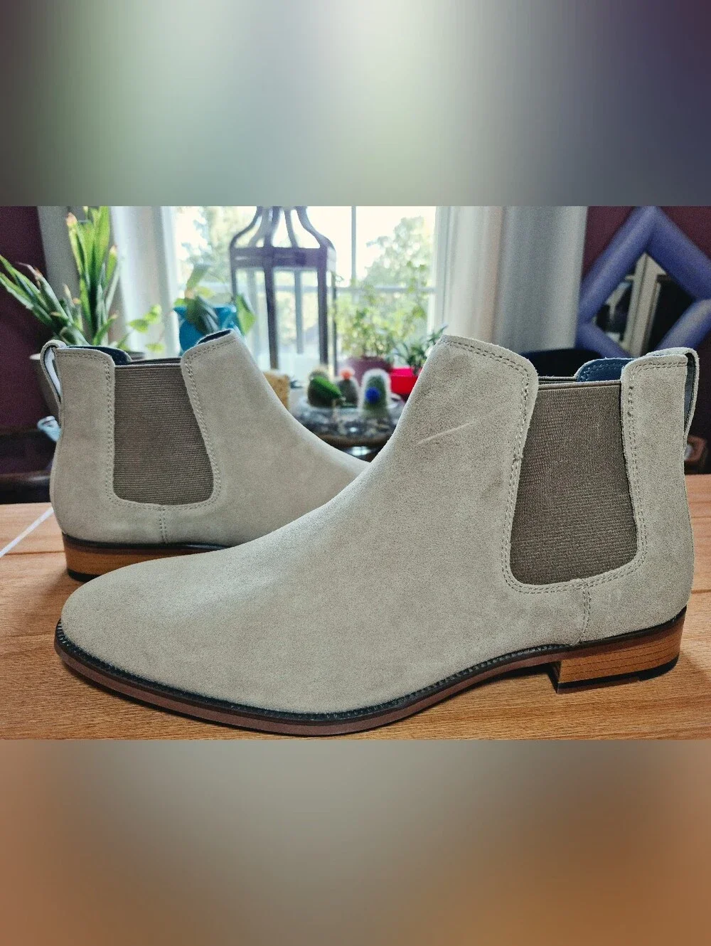 NWOT - Nordstrom Ortholite Chelsea Boots - Mens Size 12